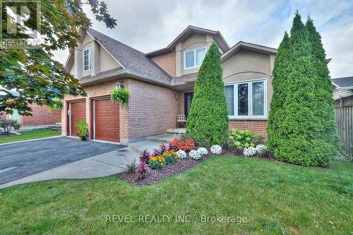 107 Napa Lane, Hamilton, ON - Outdoor