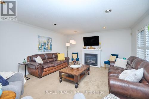 107 Napa Lane, Hamilton, ON - Indoor Photo Showing Living Room With Fireplace