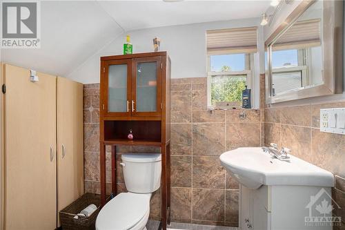 1215 Ste-Marie Road, Embrun, ON - Indoor Photo Showing Bathroom