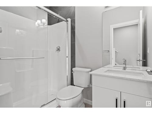 737 Mattson Drive Sw Sw, Edmonton, AB - Indoor Photo Showing Bathroom