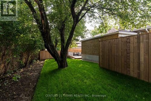 223 Epsom Downs Drive, Toronto, ON - Outdoor