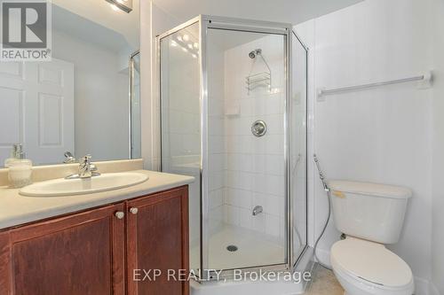 145 - 3050 Erin Centre Boulevard, Mississauga, ON - Indoor Photo Showing Bathroom