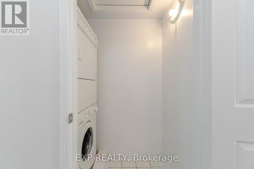 145 - 3050 Erin Centre Boulevard, Mississauga, ON - Indoor Photo Showing Laundry Room