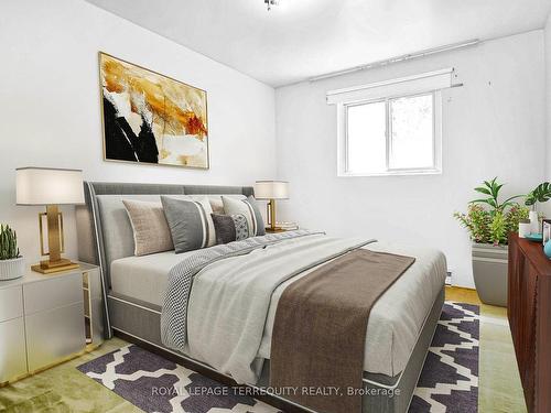 10 Yucatan Rd, Toronto, ON - Indoor Photo Showing Bedroom