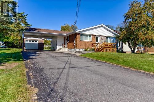 8 Dixon Street, Cobden, ON - Outdoor