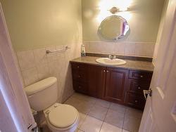 Ensuite bathroom - 