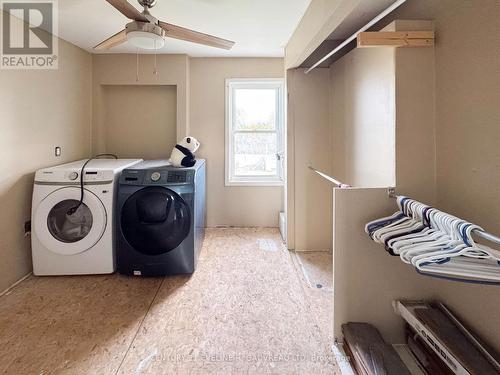 96 Queen Street, Temiskaming Shores, ON - Indoor Photo Showing Laundry Room