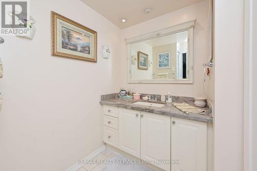 #212 - 320 Mill Street S, Brampton, ON - Indoor Photo Showing Bathroom