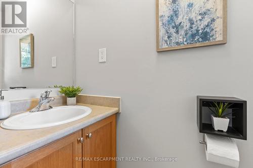 12 - 134 Terni Boulevard, Hamilton, ON - Indoor Photo Showing Bathroom