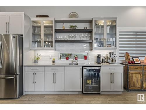 10107 138 St Nw, Edmonton, AB - Indoor Photo Showing Kitchen