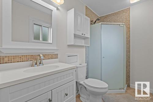 8011 159 Av Nw, Edmonton, AB - Indoor Photo Showing Bathroom