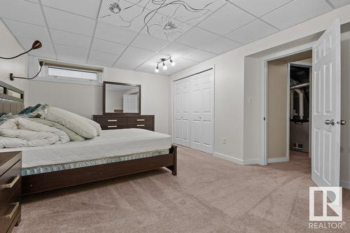 8011 159 Av Nw, Edmonton, AB - Indoor Photo Showing Bedroom