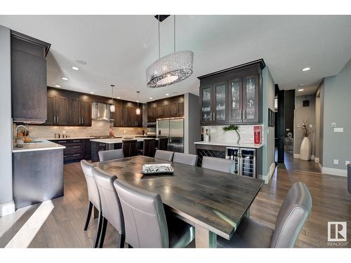 7526 May Cm Nw, Edmonton, AB - Indoor Photo Showing Dining Room