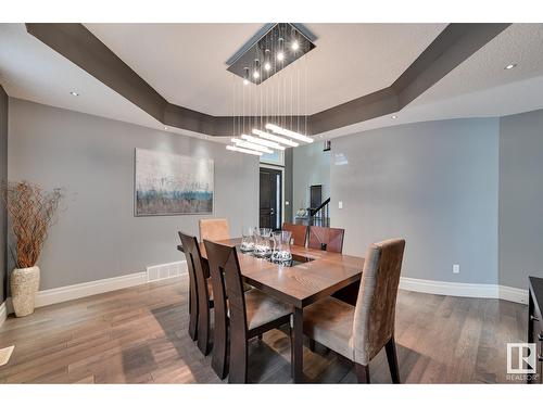 7526 May Cm Nw, Edmonton, AB - Indoor Photo Showing Dining Room