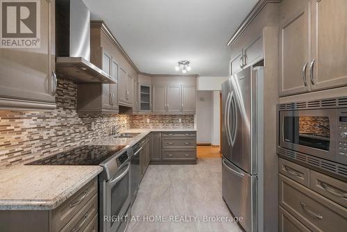 62 Holmcrest Trail, Toronto (Centennial Scarborough), ON - Indoor Photo Showing Kitchen With Double Sink With Upgraded Kitchen