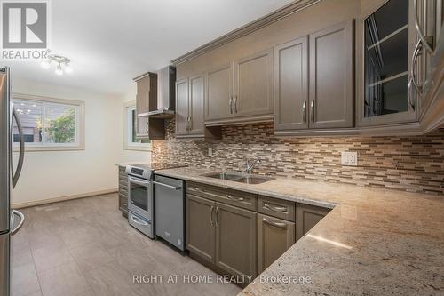 62 Holmcrest Trail, Toronto (Centennial Scarborough), ON - Indoor Photo Showing Kitchen With Double Sink With Upgraded Kitchen