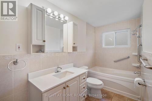 62 Holmcrest Trail, Toronto (Centennial Scarborough), ON - Indoor Photo Showing Bathroom