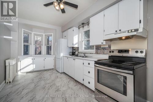 445 York Street, Cornwall, ON - Indoor Photo Showing Kitchen With Double Sink