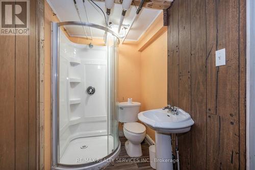 445 York Street, Cornwall, ON - Indoor Photo Showing Bathroom