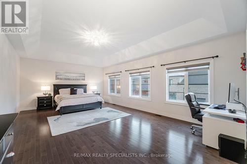 18 Falkland Road, Brampton, ON - Indoor Photo Showing Bedroom