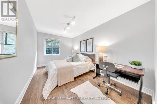 19 Mccabe Crescent, Vaughan, ON - Indoor Photo Showing Bedroom