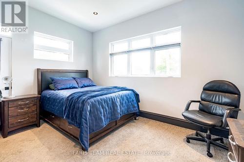 15512 County Road 27, Springwater, ON - Indoor Photo Showing Bedroom