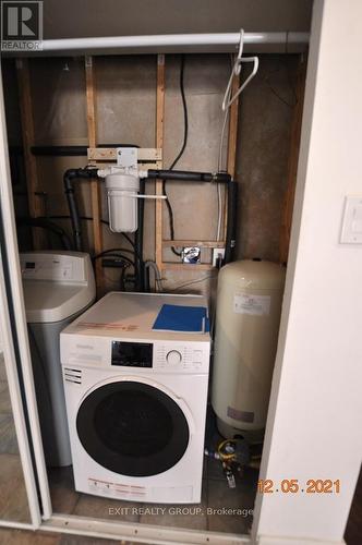 431 Hiscock Shores Road, Prince Edward County (Ameliasburgh), ON - Indoor Photo Showing Laundry Room