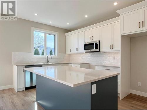 9 Wood Duck Way Lot# 24, Osoyoos, BC - Indoor Photo Showing Kitchen