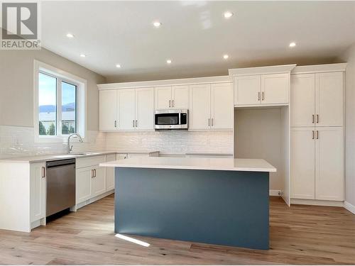 9 Wood Duck Way Lot# 24, Osoyoos, BC - Indoor Photo Showing Kitchen With Upgraded Kitchen