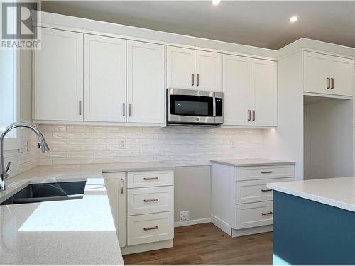 9 Wood Duck Way Lot# 24, Osoyoos, BC - Indoor Photo Showing Kitchen With Double Sink