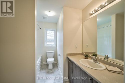 6 Morley Crescent, Whitby, ON - Indoor Photo Showing Bathroom