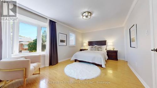 22 Lansbury Court, Vaughan, ON - Indoor Photo Showing Bedroom