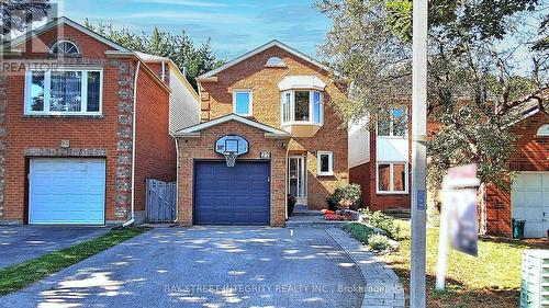 22 Lansbury Court, Vaughan, ON - Outdoor With Facade