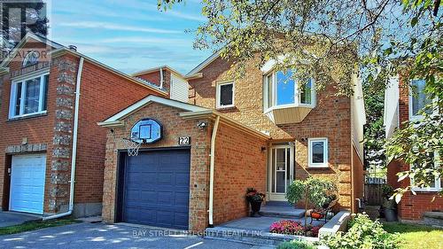 22 Lansbury Court, Vaughan, ON - Outdoor