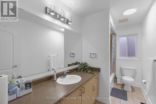 14 Sams Crescent, Brampton, ON - Indoor Photo Showing Bathroom