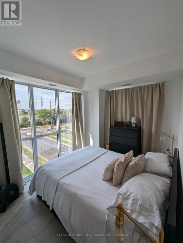 304 - 70 Annie Craig Drive, Toronto, ON - Indoor Photo Showing Bedroom