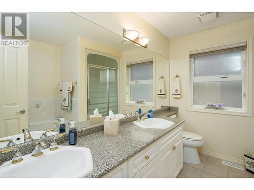 3973 Gallaghers Circle, Kelowna, BC - Indoor Photo Showing Bathroom