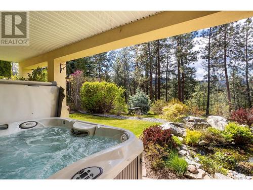 3973 Gallaghers Circle, Kelowna, BC - Outdoor