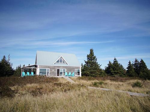 220 Seaside Drive Drive, Louis Head, NS 