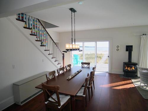 220 Seaside Drive Drive, Louis Head, NS 