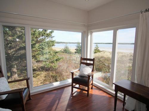 220 Seaside Drive Drive, Louis Head, NS 