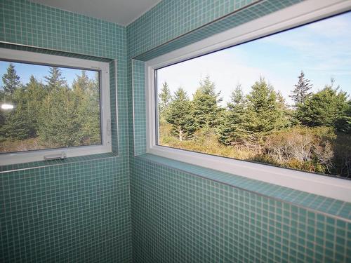 220 Seaside Drive Drive, Louis Head, NS 