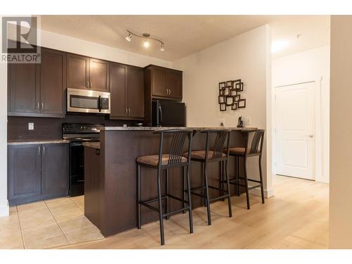 1500 Mcdonald  Avenue Unit# 307, Fernie, BC - Indoor Photo Showing Kitchen