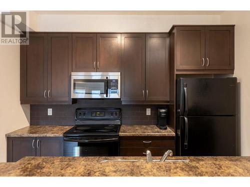 1500 Mcdonald  Avenue Unit# 307, Fernie, BC - Indoor Photo Showing Kitchen