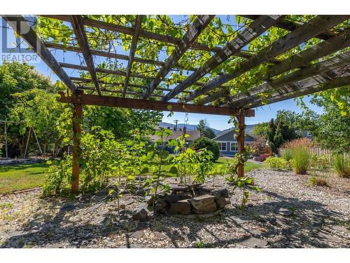 860 Fairview Road, Oliver, BC - Outdoor