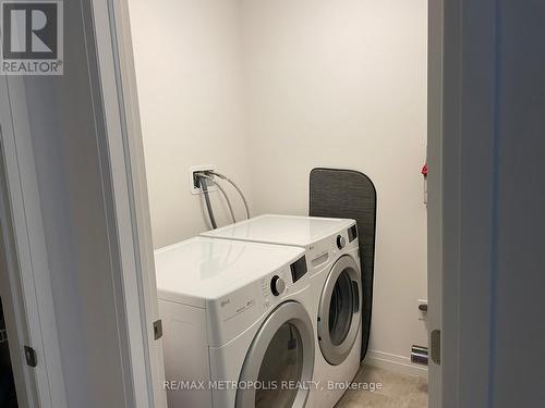 157 - 30 Times Square Boulevard, Hamilton, ON - Indoor Photo Showing Laundry Room