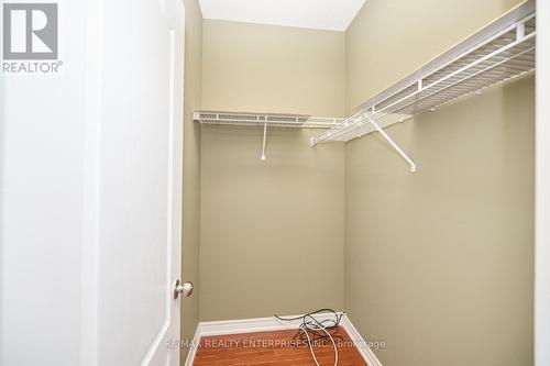 4085 Highland Park Drive, Lincoln, ON - Indoor With Storage