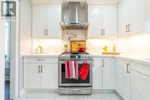 1698 Chester Drive, Caledon, ON - Indoor Photo Showing Kitchen