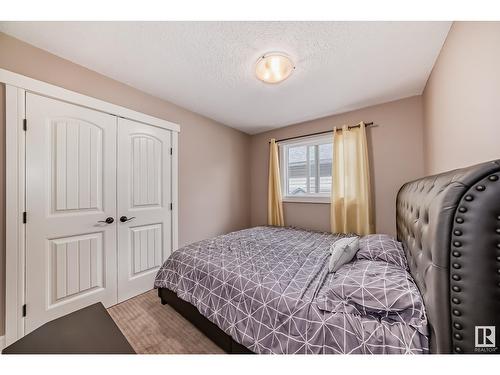 17103 122 St Nw, Edmonton, AB - Indoor Photo Showing Bedroom