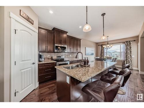 17103 122 St Nw, Edmonton, AB - Indoor Photo Showing Kitchen With Double Sink With Upgraded Kitchen